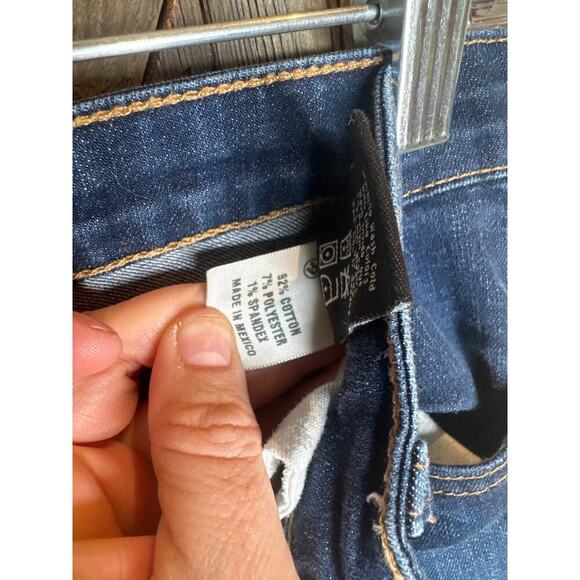 Big Star Flare Jeans Size 31R Dark Wash Stretch Denim 29” Inseam - Picture 6 of 7